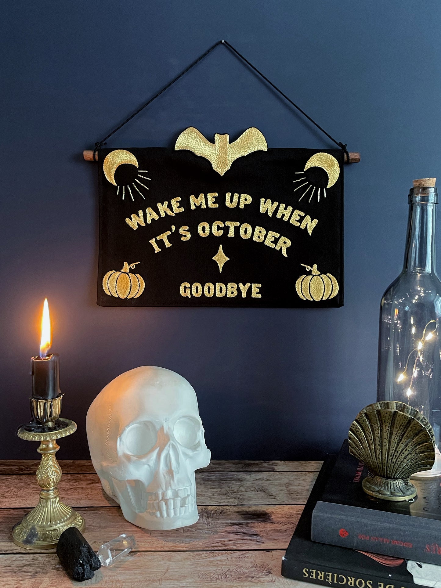 October Ouija - Bannière brodée